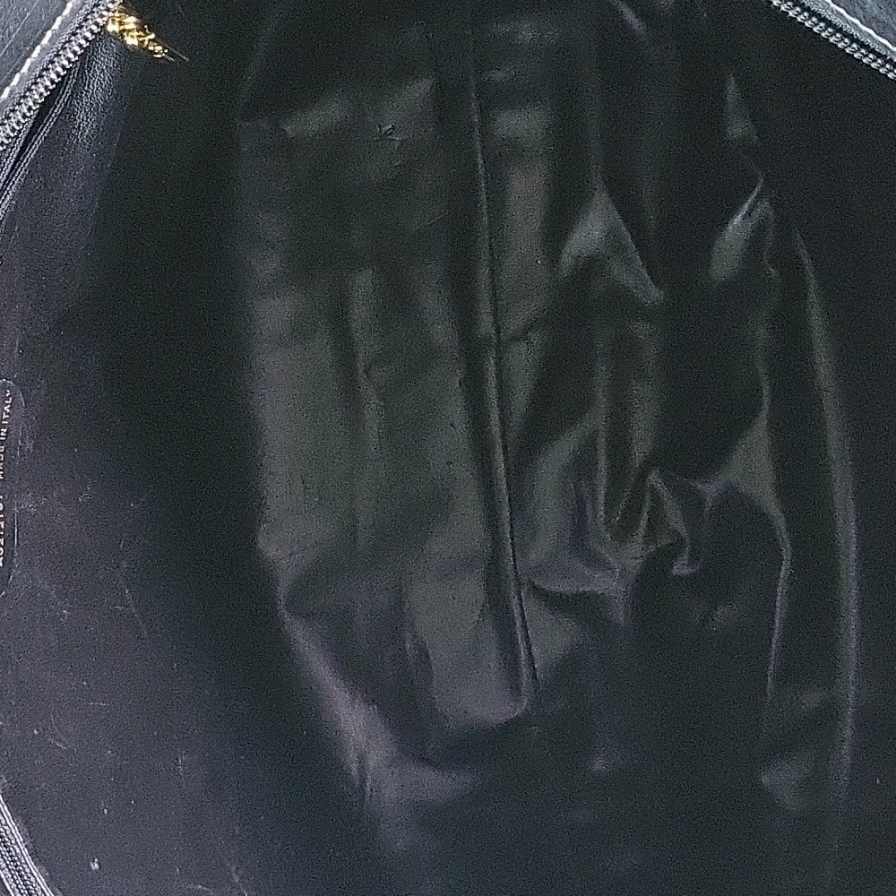 Salvatore Ferragamo Large Black Tote - Picture 16 of 17